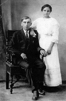 August & Grace Stencel